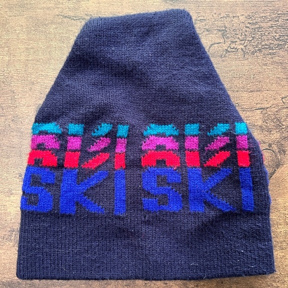 Vintage 1970s 1980s Acrylic Knit Ski Beanie – Neon Block “SKI” Pattern - Picture 2 of 3